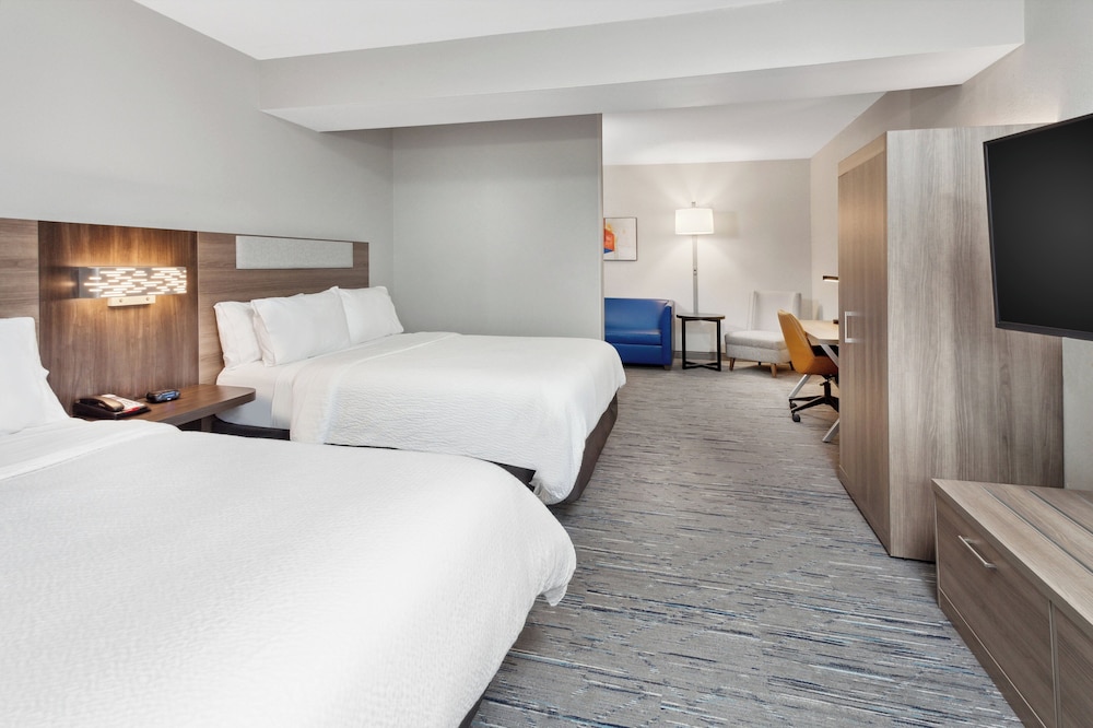 holiday inn express cleveland airport brookpark by ihg