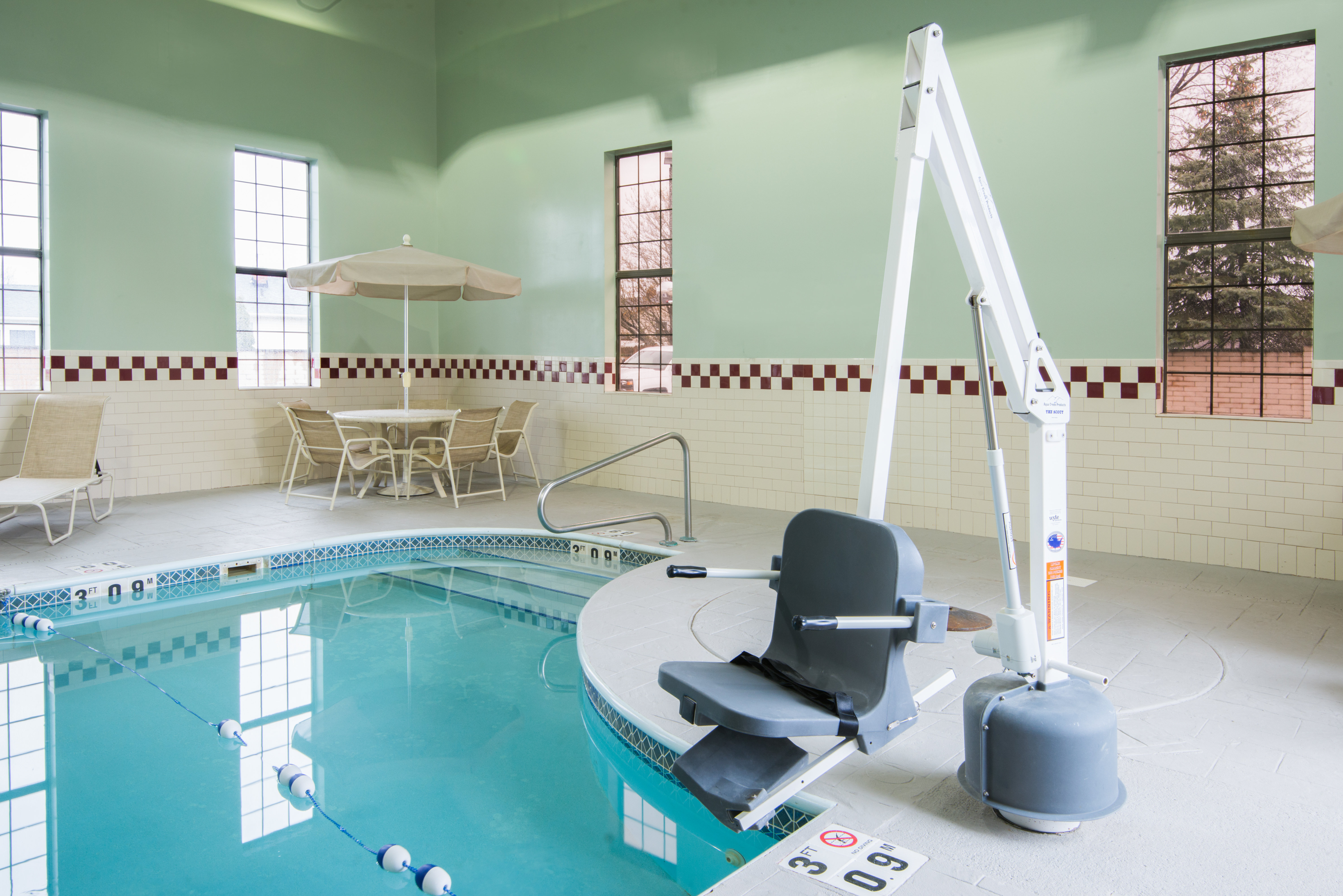 holiday inn express cleveland airport brookpark by ihg