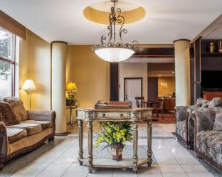 Quality Inn Buffalo Airport,Cheektowaga>>Buffalo,3 star
