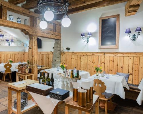 small luxury hotel goldgasse