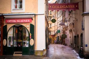 small luxury hotel goldgasse