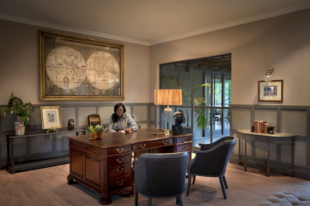 anantara stanley and livingstone victoria falls hotel