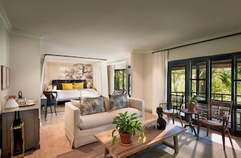 anantara stanley and livingstone victoria falls hotel