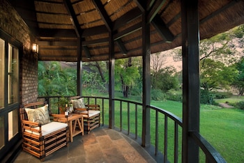 anantara stanley and livingstone victoria falls hotel