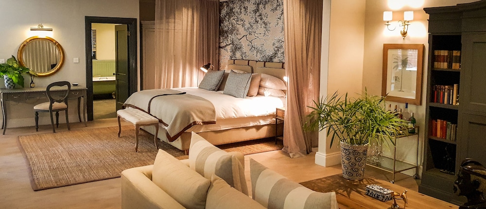 anantara stanley and livingstone victoria falls hotel