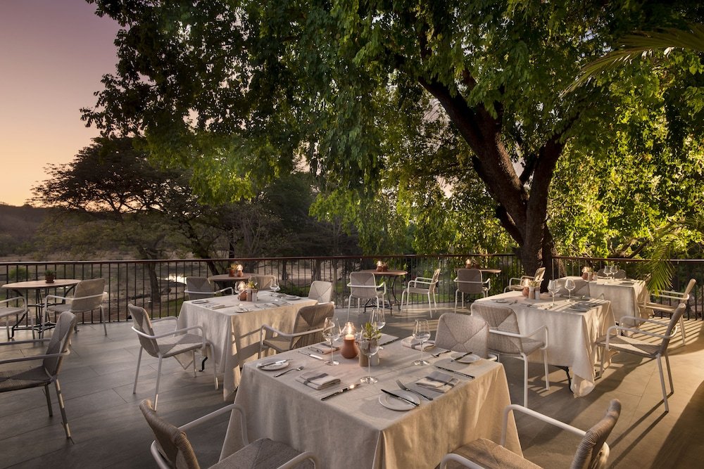 anantara stanley and livingstone victoria falls hotel