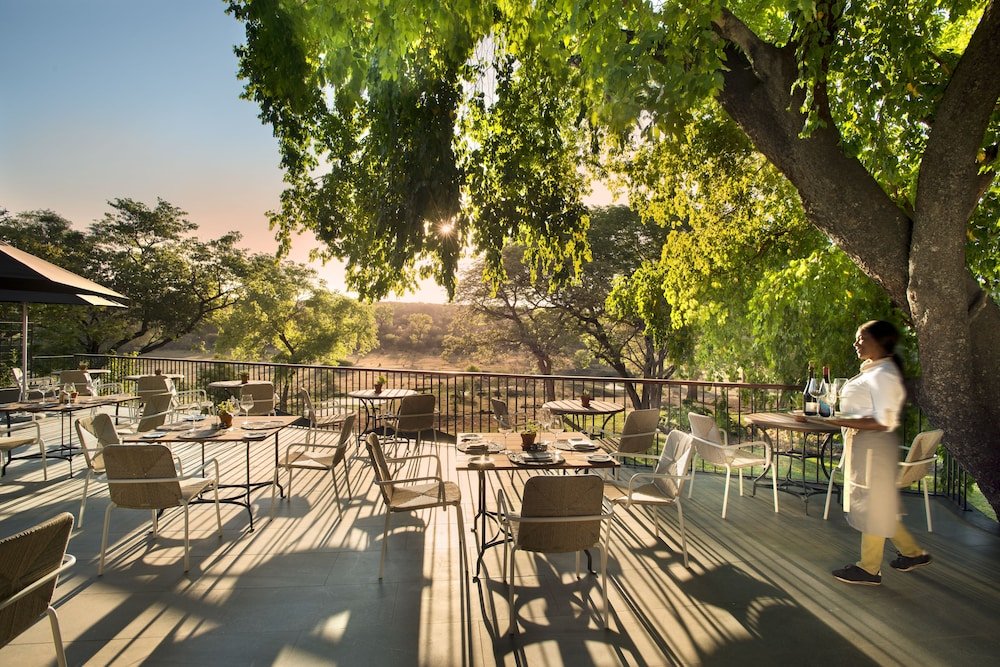 anantara stanley and livingstone victoria falls hotel