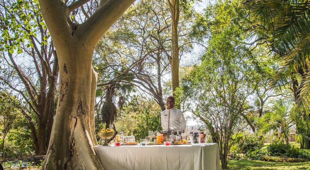 anantara stanley and livingstone victoria falls hotel