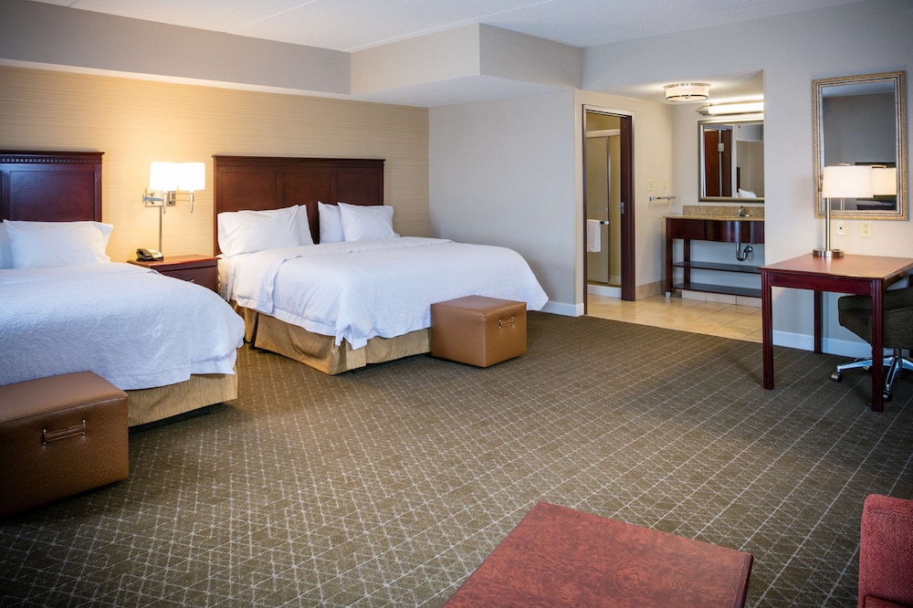 hampton inn and suites toledo perrysburg