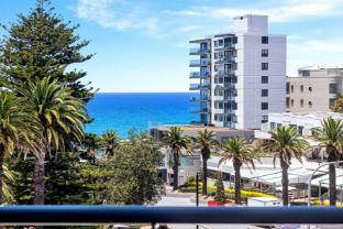 quest cronulla beach