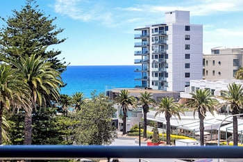 quest cronulla beach