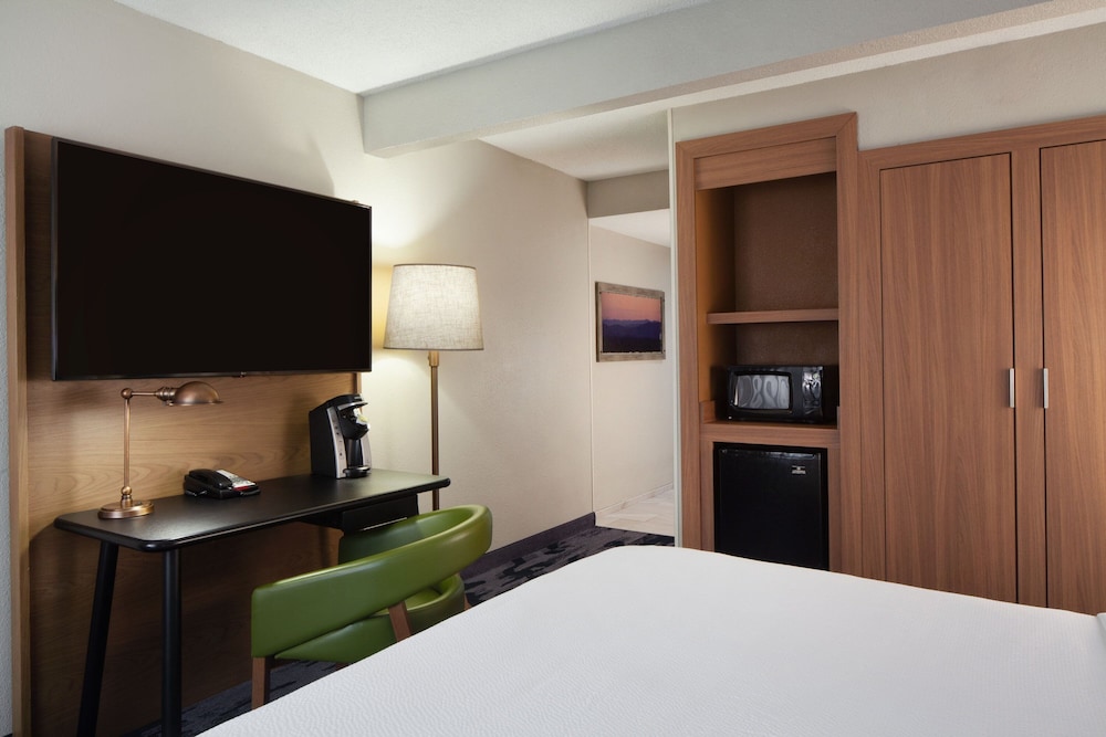 fairfield inn and suites by marriott charleston