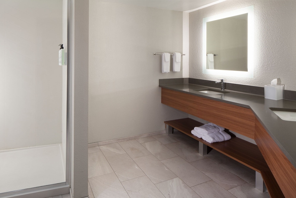 fairfield inn and suites by marriott charleston