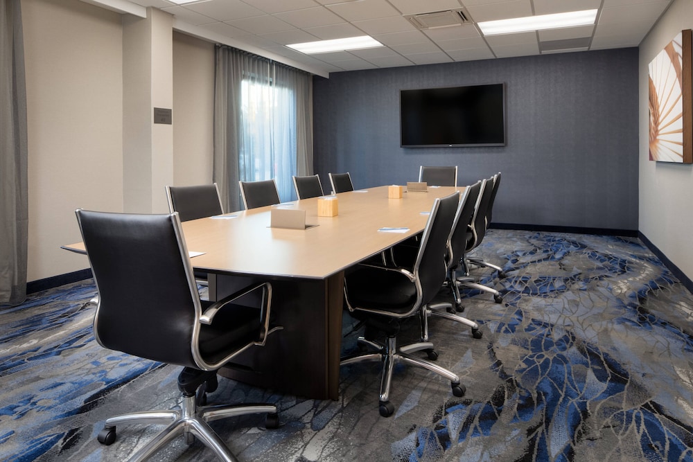 fairfield inn and suites by marriott charleston