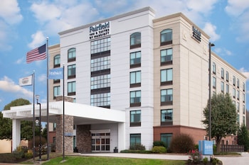 fairfield inn and suites by marriott charleston