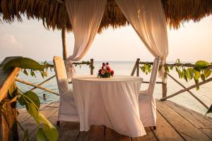 hotel camino real tikal