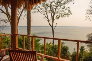 hotel camino real tikal