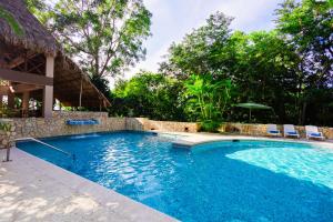 hotel camino real tikal