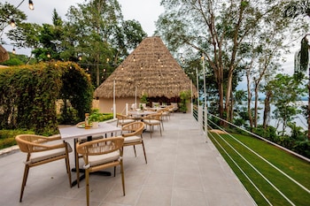 hotel camino real tikal