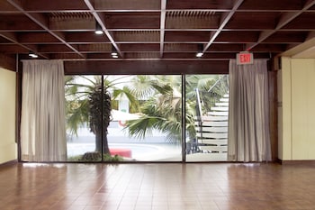 conquistador hotel and conference center