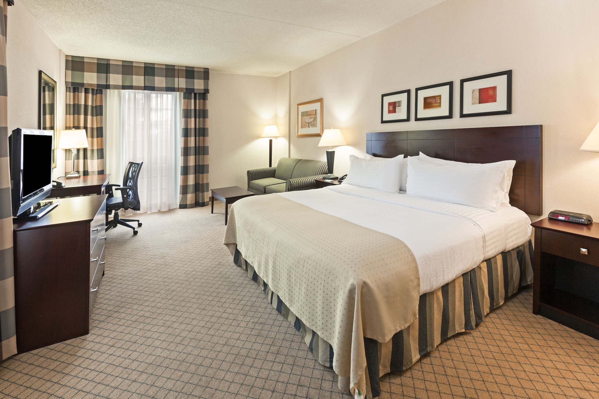holiday inn hotel and suites springfield i 44 by ihg