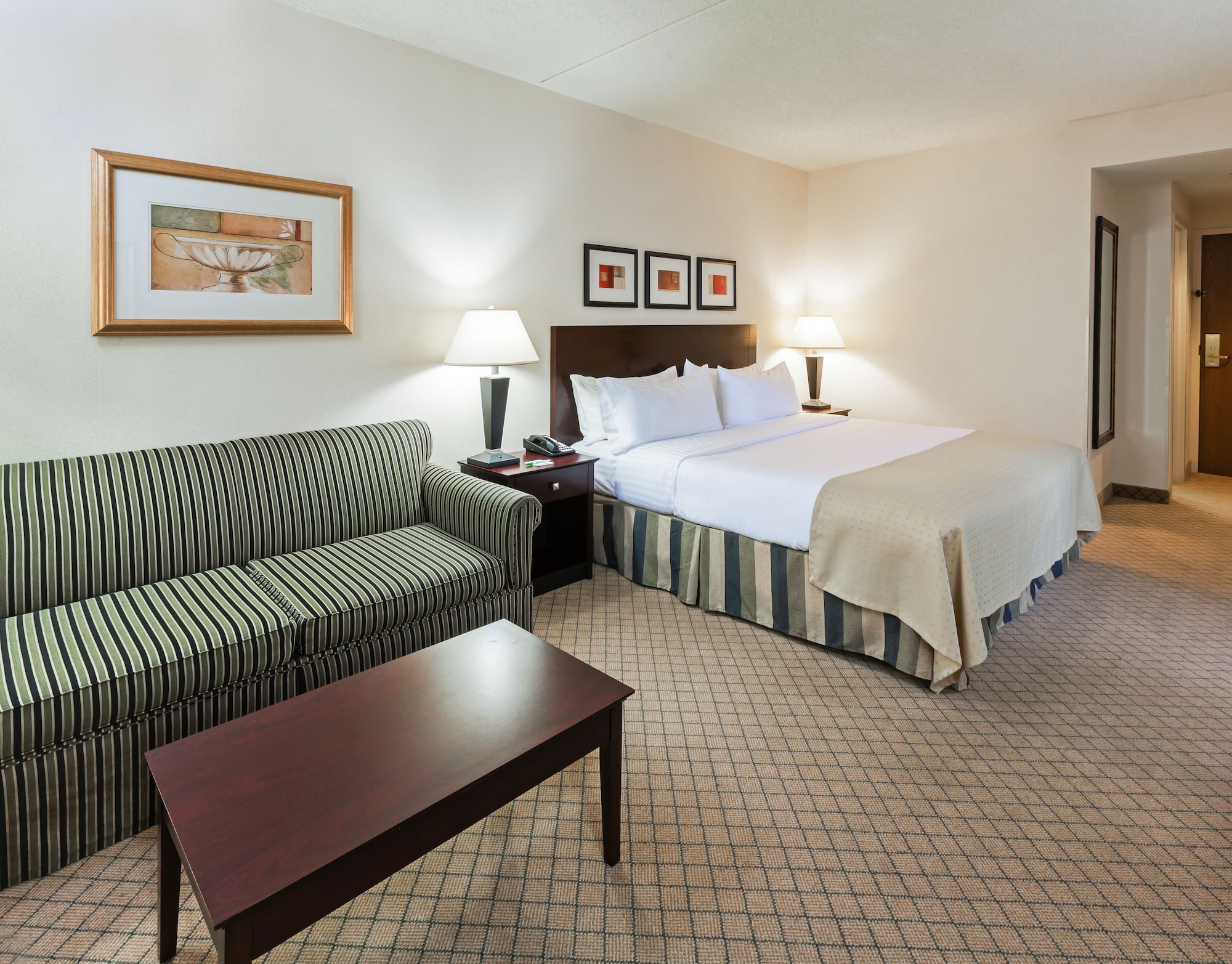 holiday inn hotel and suites springfield i 44 by ihg