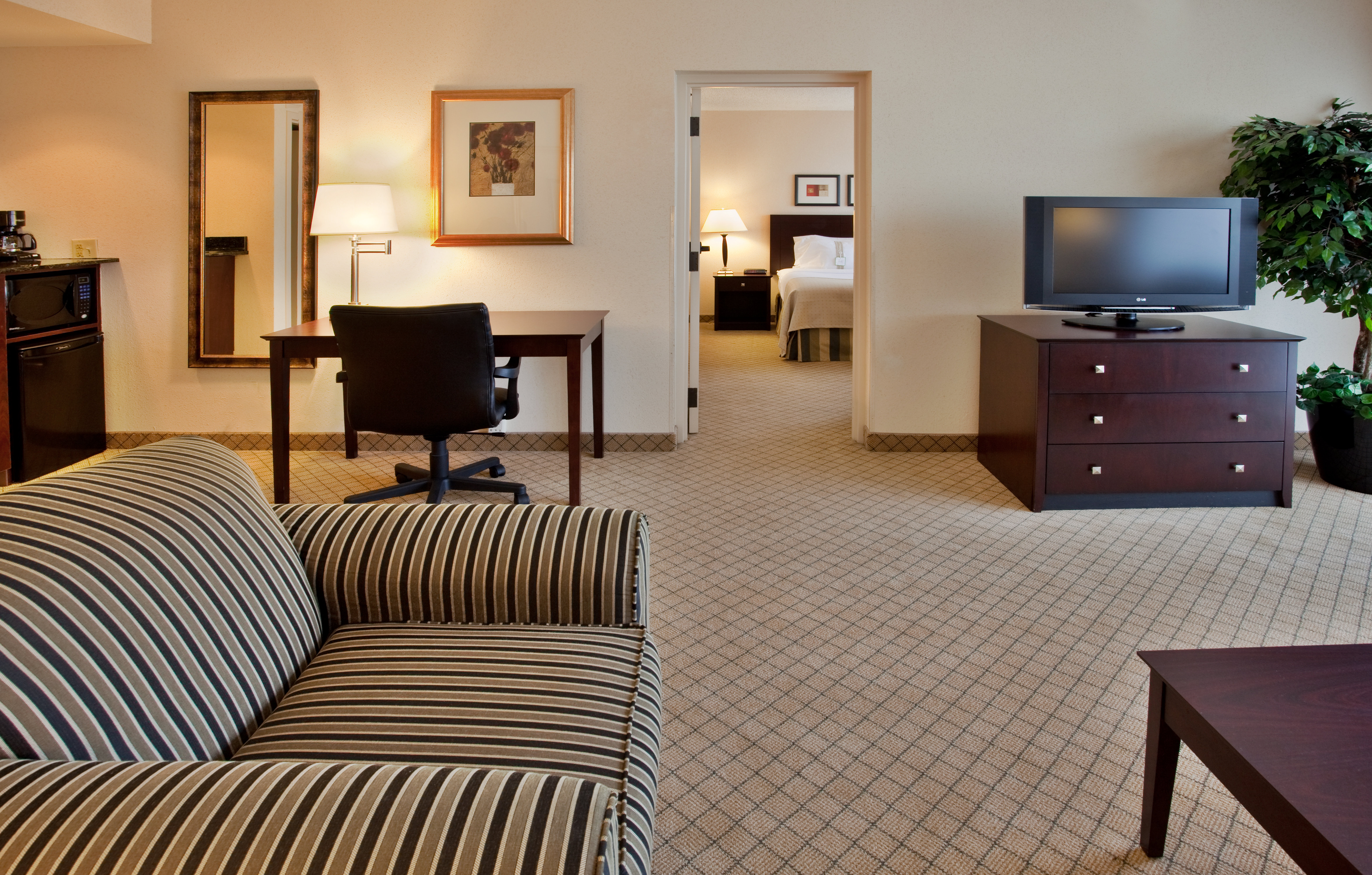 holiday inn hotel and suites springfield i 44 by ihg