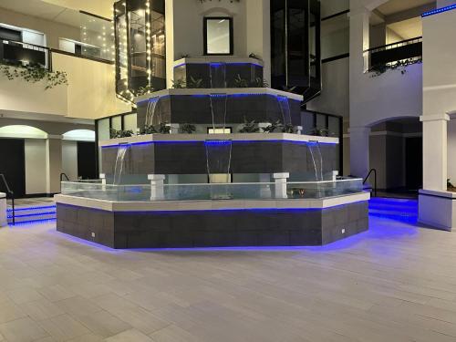 holiday inn hotel and suites springfield i 44 by ihg