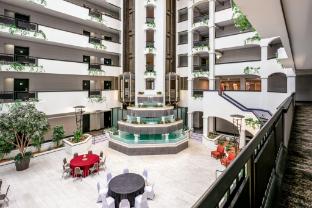 holiday inn hotel and suites springfield i 44 by ihg
