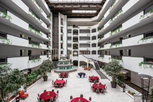 holiday inn hotel and suites springfield i 44 by ihg