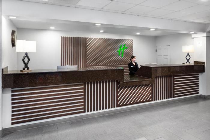 holiday inn hotel and suites springfield i 44 by ihg