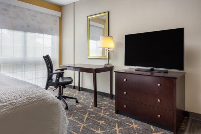 holiday inn hotel and suites springfield i 44 by ihg