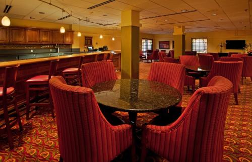 holiday inn hotel and suites springfield i 44 by ihg