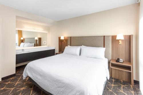 holiday inn hotel and suites springfield i 44 by ihg