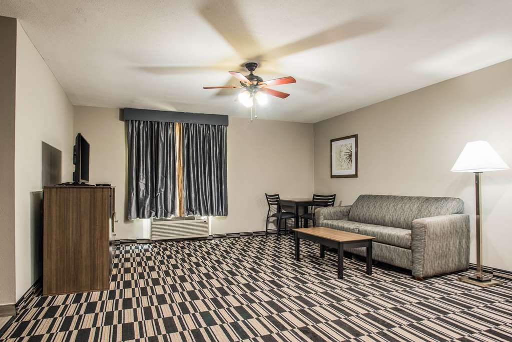 the marco hotel lake charles