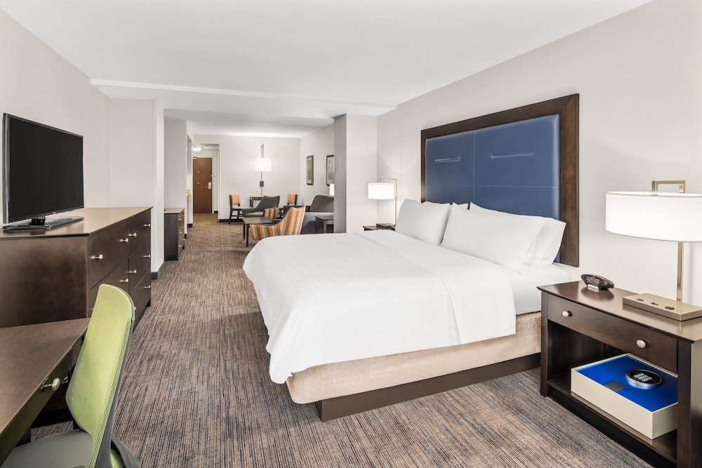 holiday inn express and suites wilmington newark by ihg
