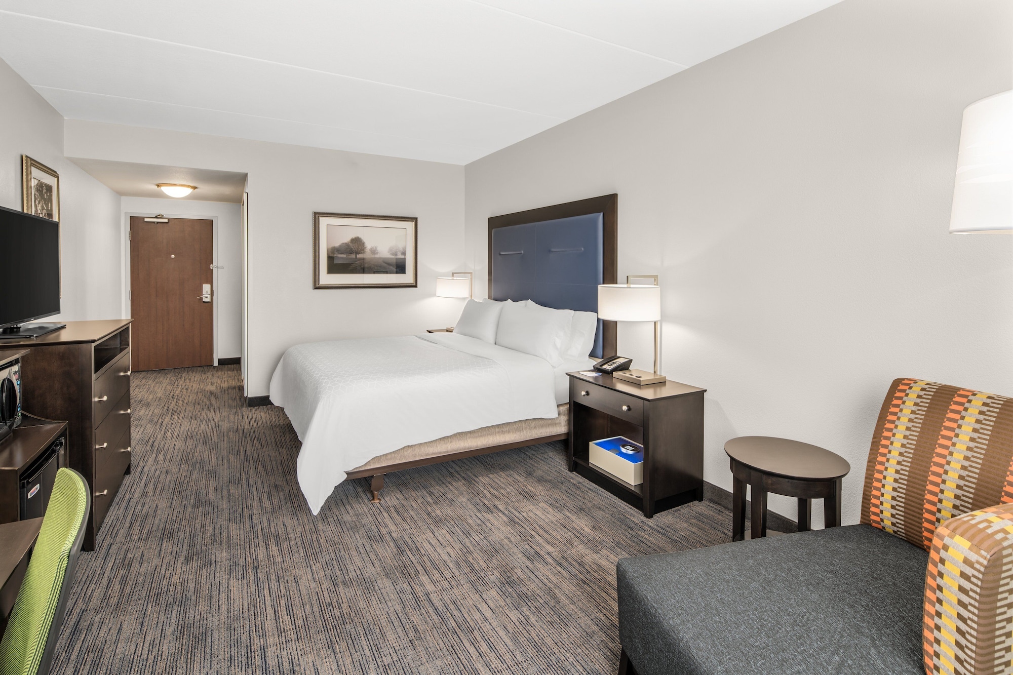 holiday inn express and suites wilmington newark by ihg