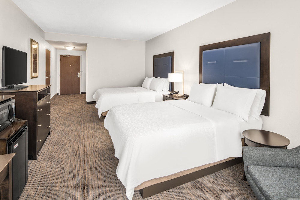 holiday inn express and suites wilmington newark by ihg