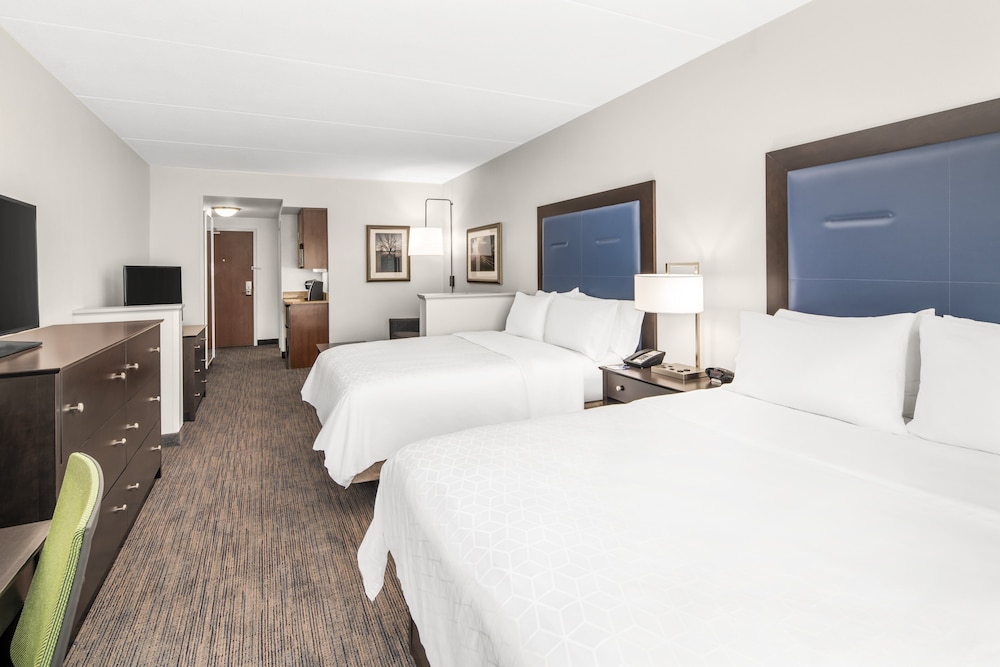 holiday inn express and suites wilmington newark by ihg