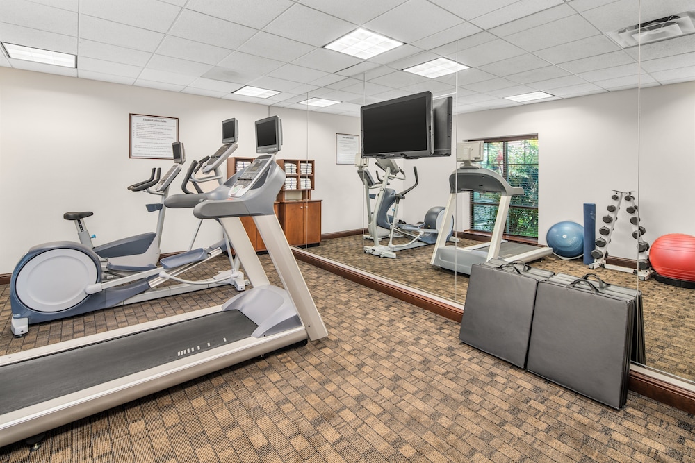 holiday inn express and suites wilmington newark by ihg