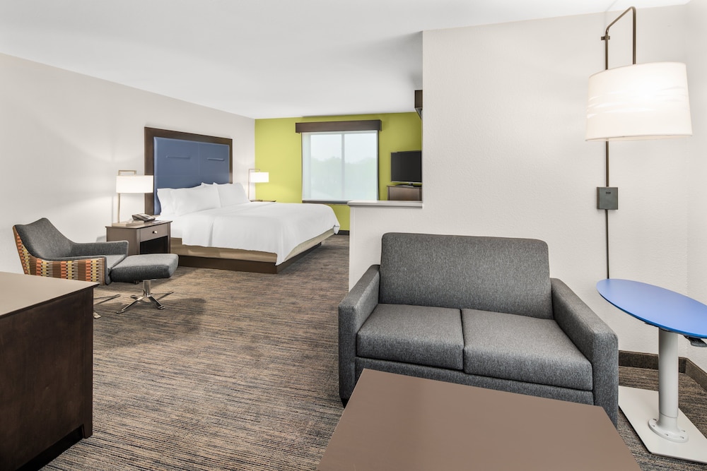 holiday inn express and suites wilmington newark by ihg
