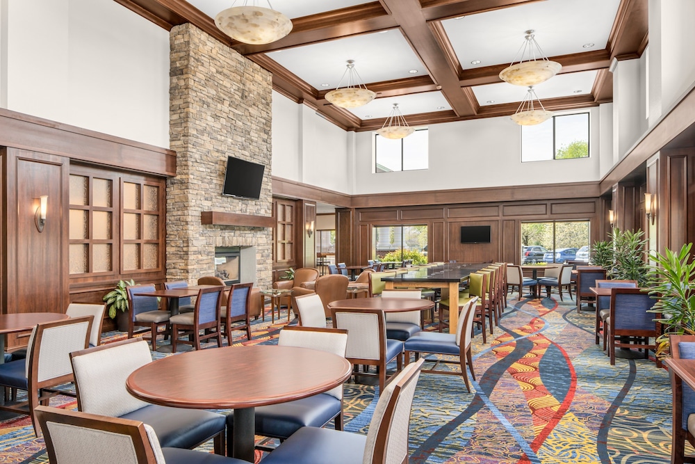 holiday inn express and suites wilmington newark by ihg