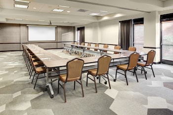 hyatt place lakeland center