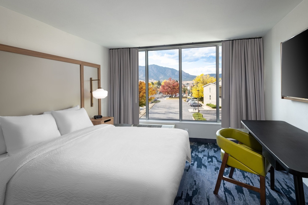 fairfield inn and suites by marriott boulder