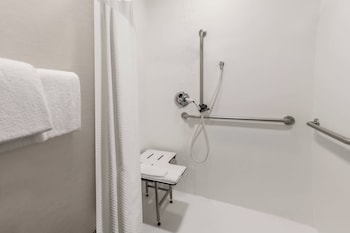 courtyard by marriott boulder broomfield