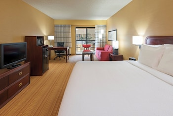 courtyard by marriott boulder broomfield