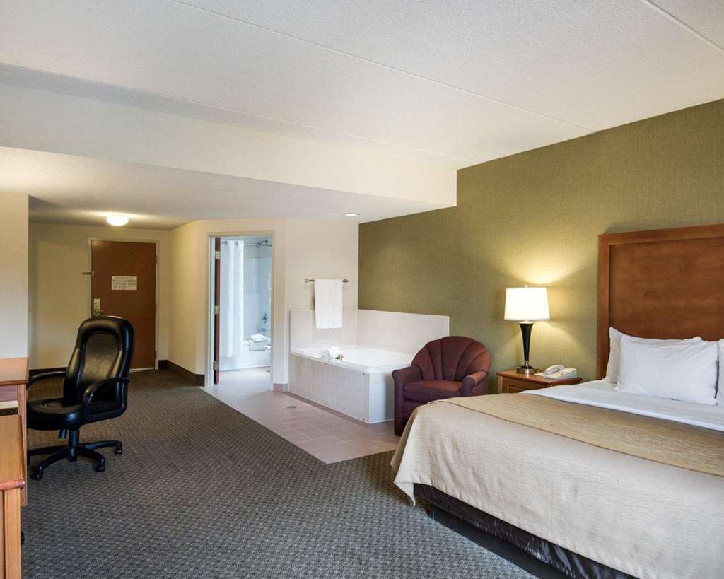comfort inn and suites lavale cumberland