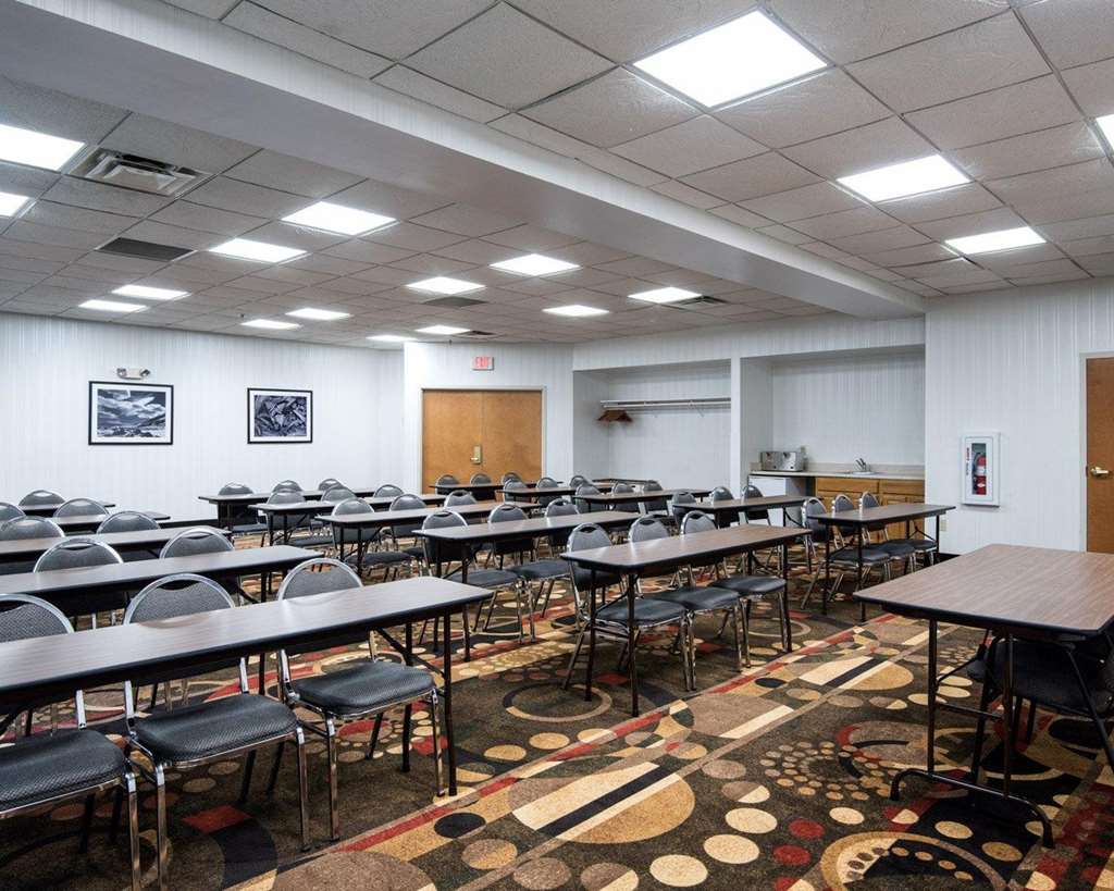 comfort inn and suites lavale cumberland