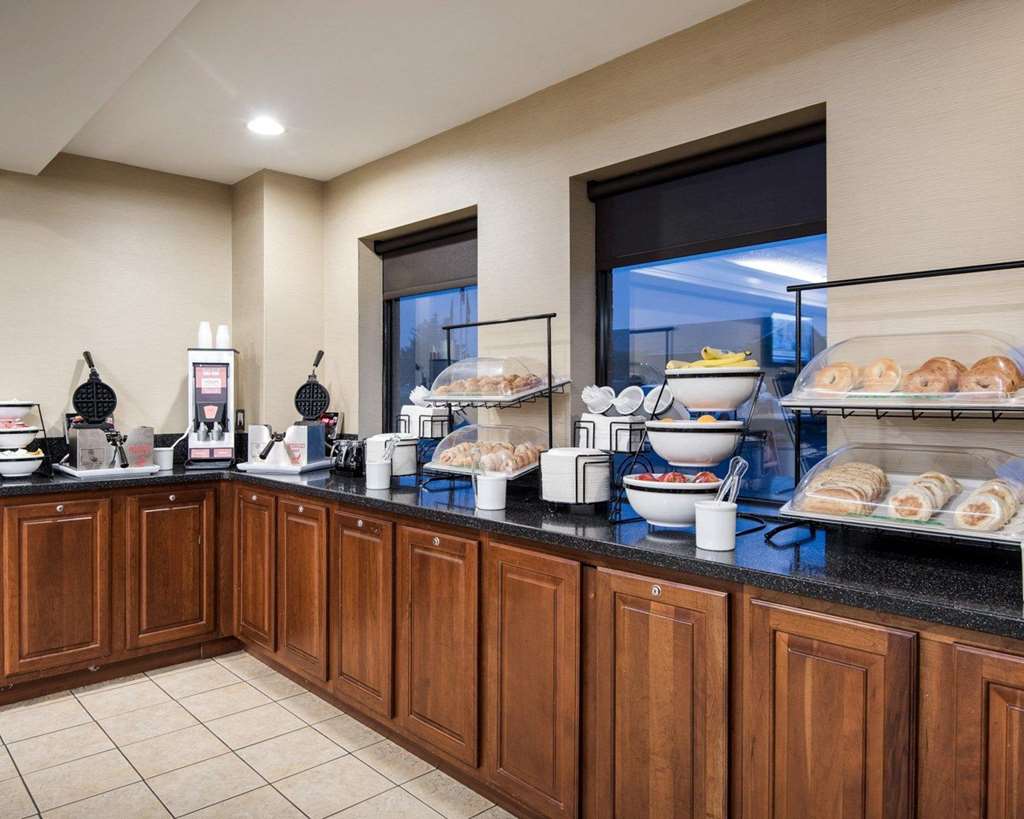 comfort inn and suites lavale cumberland