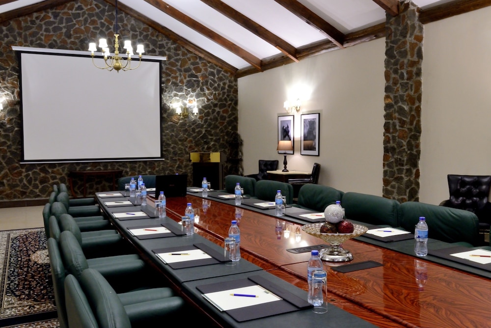 ngorongoro oldeani mountain lodge